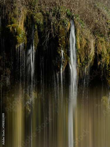 CASCADA DE LA BALSA. CERCA DE LA POBLACIÓN DE VALDEMORO DE LA SIERRA. PROVINCIA DE CUENCA, CASTILLA LA MANCHA. ESPAÑA