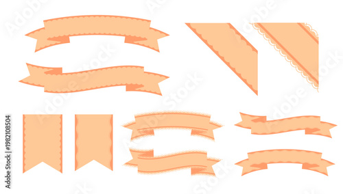 ピンクオレンジ色のレース付きリボンと見出しフレームのセット。かわいい花べりのデザインが特徴で、ガーリー、エレガント、ウェディング、バレンタインなどのデザインに最適。広告、バナー、カード、商品ラベルに使えるバリエーション豊かなベクター素材。