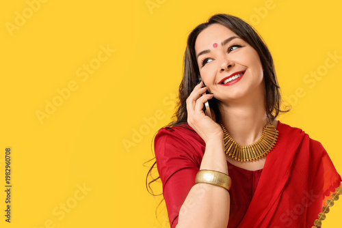 Beautiful mature happy Indi...