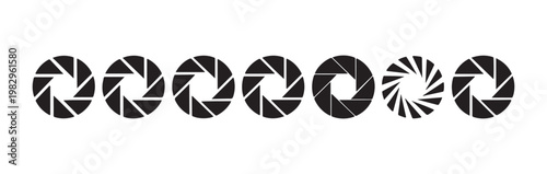 Array of seven camera aperture diaphragm illustrations showing different open and closed blade configurations.