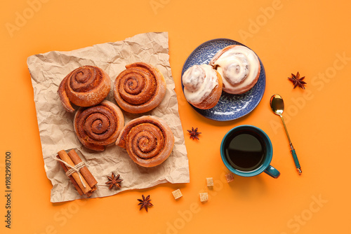 Tasty cinnamon rolls and cu...