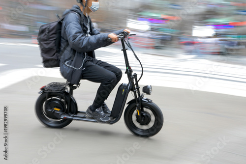 alternative ecological clean delivery transport