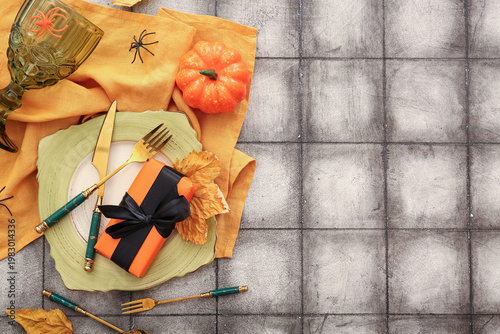Halloween table setting wit...
