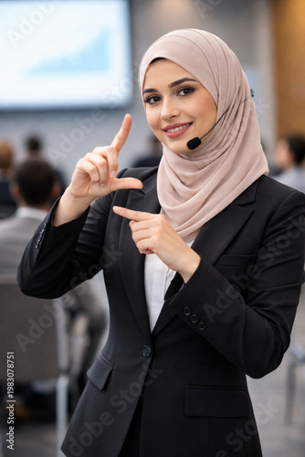 BBusinesswoman hijab
