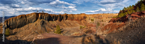 Tableau sur toile Racos volcano crater slopes and ravine