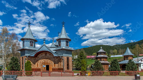 Église orthodoxe de Carlibaba, Bucovine, Roumanie