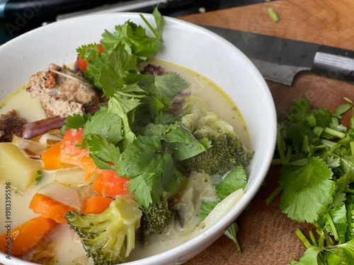 Delicious vegetable soup wi...
