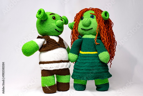 Mama y Papa ogro hechos de ganchillo, muñecos divertidos para niños.