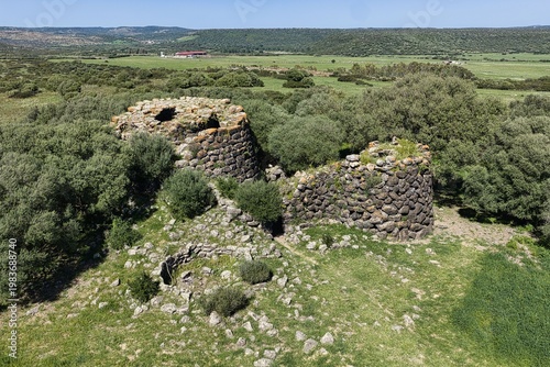 Quadro em tela Nuraghe santa barbara , villanova truschedu
