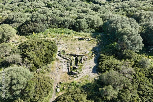 La Tomba dei Giganti di iloi nel territorio di sedilo, Sardegna