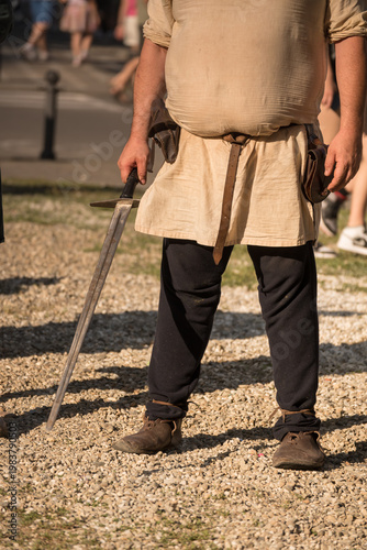  a collectible medieval-style sword , Steel Hunting Long Sword, Battle Sword