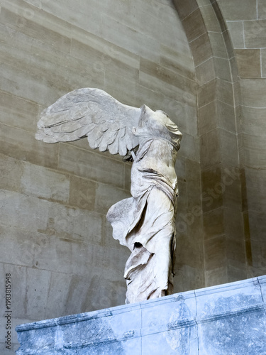 Foto Winged Victory of Samothrace, Louvre Museum, Paris