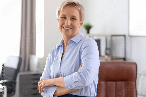 Portrait of stylish mature ...