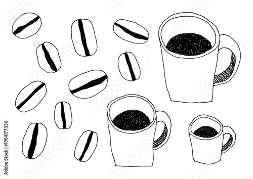 大小さまざまなコーヒー豆とコーヒーカップの手描きイラストセット（黒）
