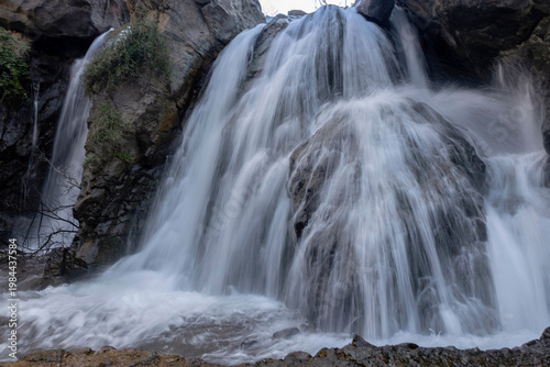 Wasserfall bei Imlil, Marrakesch, Marokko < english> Waterfall near Imlil, Marrakech, Morocco