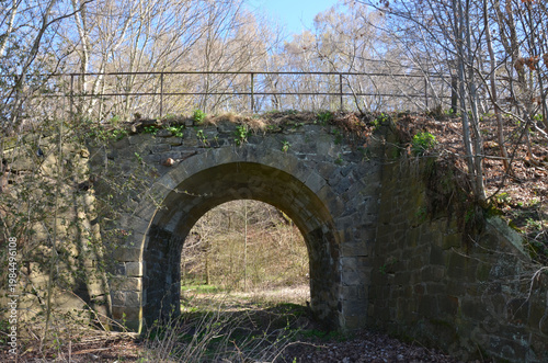 Alte Eisenbahnbrücke - Tunnel