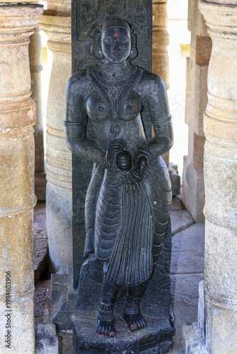 Image of stone temples and stone sculptures in India.