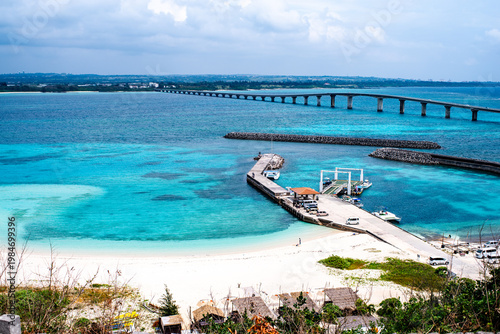 来間島から見た来間大橋
