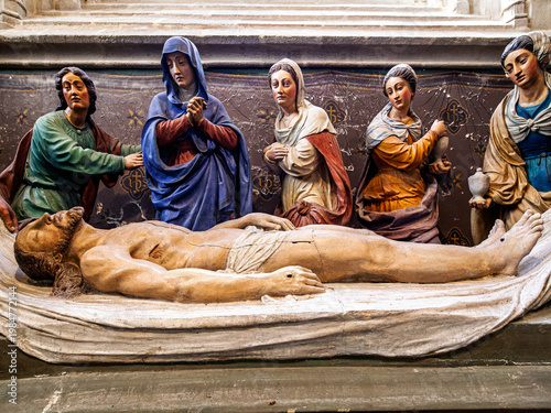 Obraz na plátně Froc-Robert 16th Century Burial of Jesus Sculpture, Quimper Cathedral