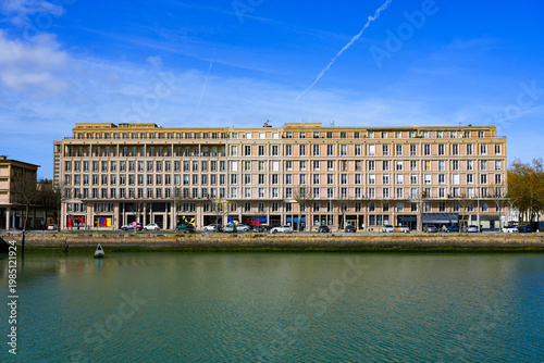 Tableau sur toile Post-war reconstruction residential buildings by Auguste Perret along the Bassin