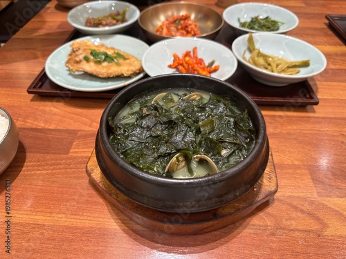 조개미역국 정찬