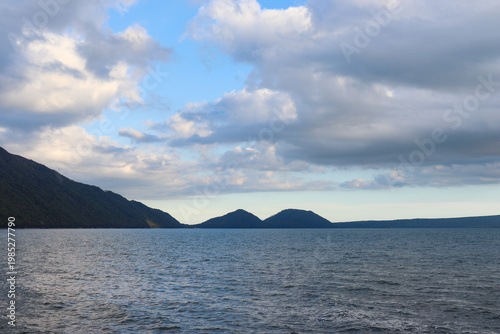 支笏湖（北海道千歳市）