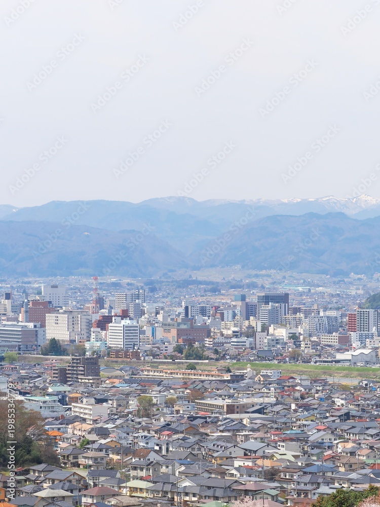 Fototapeta premium 日本の街の景色、福島県福島市