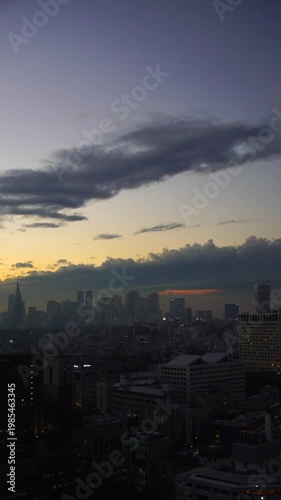 平河町から望む新宿のビル群の夕景