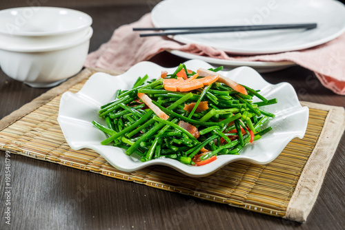 Stir fried garlic chives with bacon