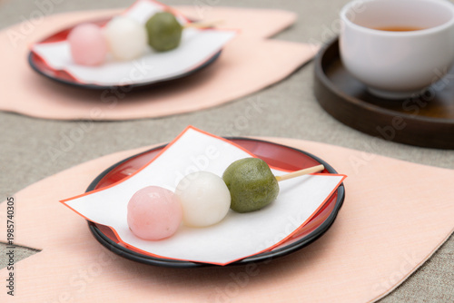 団子、花見団子、和スイーツ、和菓子、上新粉