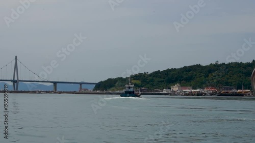 교량, 강, 도시, 경관, 배, 여행, 바다, 관광, 대양, 연안, 여객선, 남해