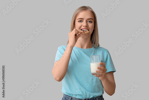 Beautiful young woman with ...