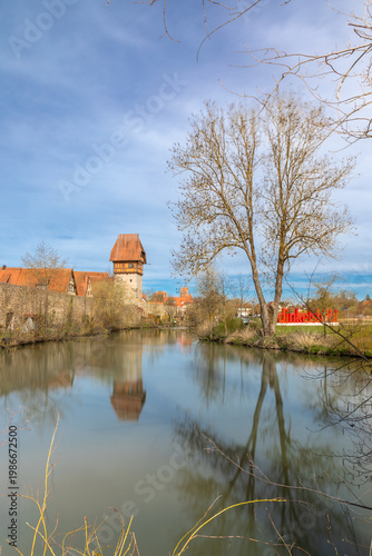 Mittelalterliche Stadtmauer an der Wörnitz in Dinkelsbühl, Bayern