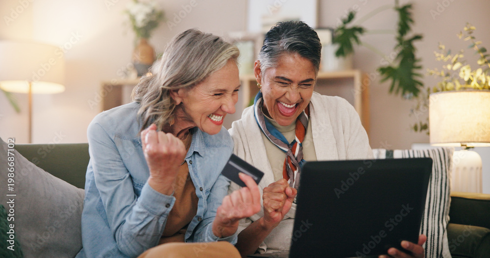 Fototapeta premium Friends, excited women and laptop with credit card, online discount or holiday planning in home. Mature, female people and celebration with website, payment and savings for ecommerce or promo