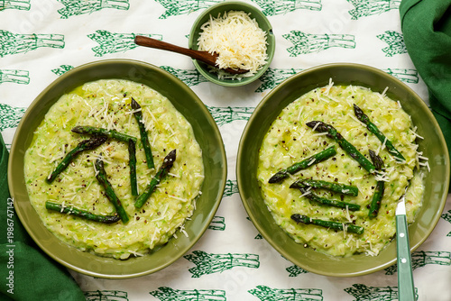 Creamy Spring Risotto with Asparagus.top veiw