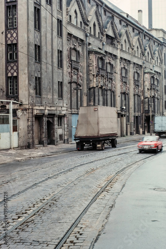 Historisches Foto Straßenszene, vermutlich Berlin, 1990, Berlin, Deutschland