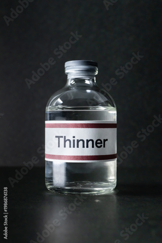 Foto thinner　シンナーのイメージ素材