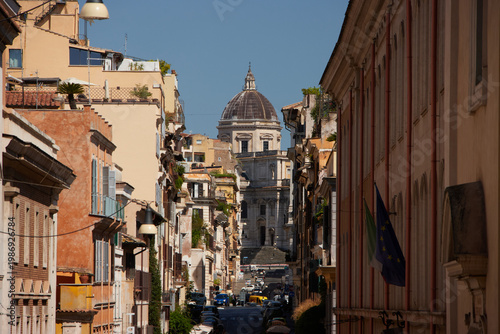 Tableau sur toile Streets in the centre of Rome, Italy