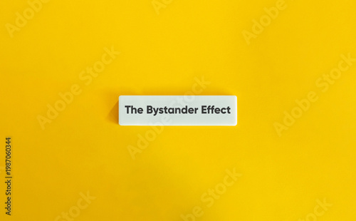 Fényképezés The Bystander Effect Psychology Social Science Behavioral Theory Human Behavior