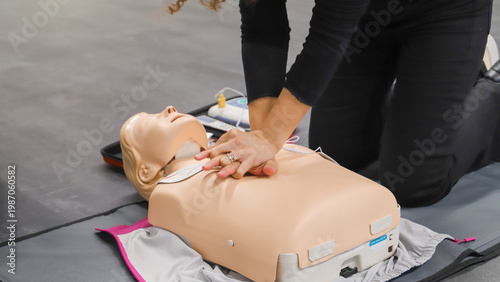 first aid course - company safety - cardiac massage - Basic Life Support