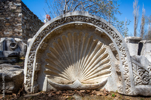 Ancient Roman Marble Shell ...