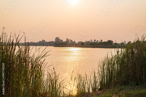 Tableau sur toile Beautiful lake view at sunset. Nature background.
