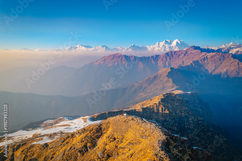 Photography A breathtaking mountain landscape with snow-capped peaks near Tungnath temple, U