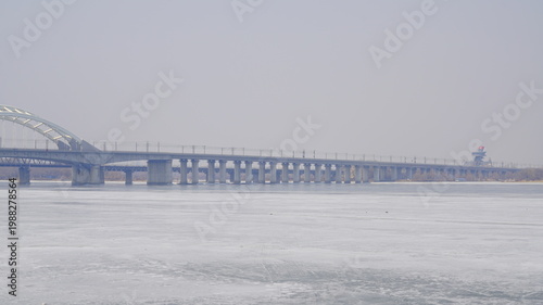 Harbin's Songhua River frozen by the cold