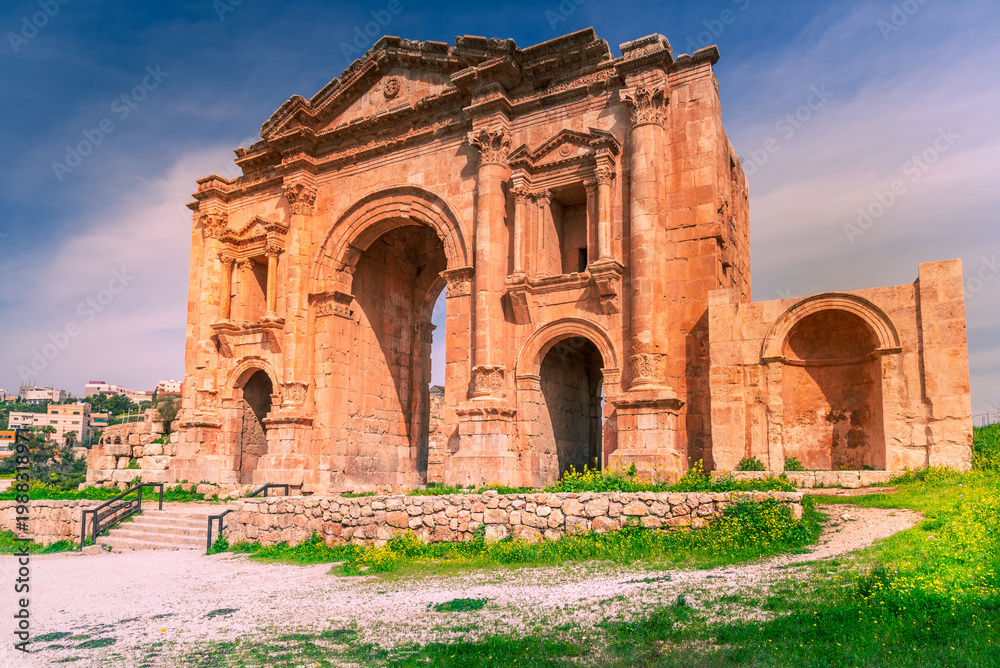 Naklejka premium Jerash, Jordan. Arch of Hadrian ruins in the city of Gerasa, ancient Roman Empire.