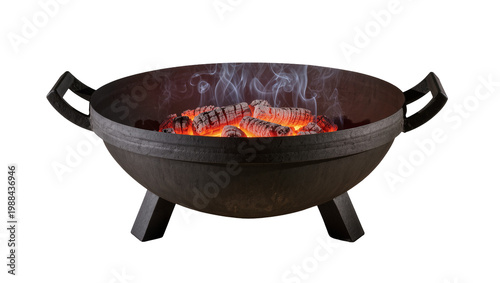 Foto Black cast iron fire pit with glowing embers and smoke, isolated on transparent