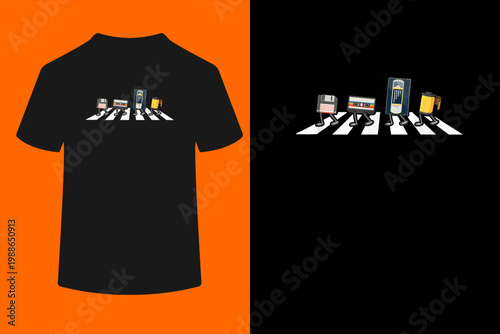 VHS Cassette Tape Floppy Disc Funny Retro Vintage Fans T-Shirt
