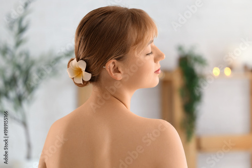 Young woman resting in spa ...