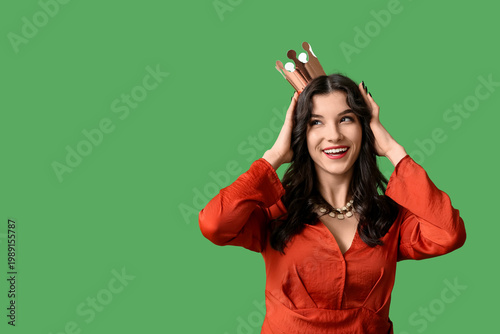 Beautiful young woman in st...