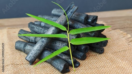 Bamboo charcoal and bamboo leaves	